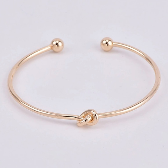 CHLOE Arrow and Knot Bracelet Set - 2 pc - Picture 3 of 4